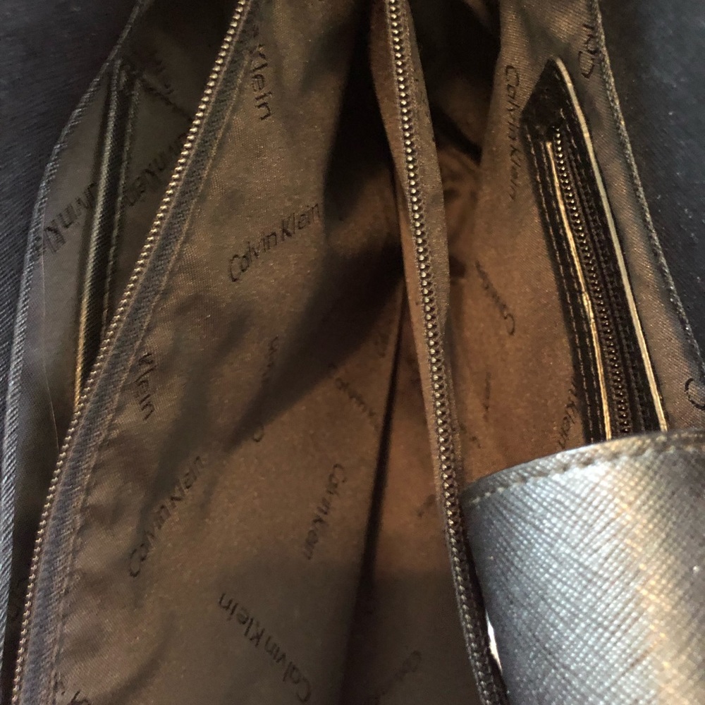 Calvin Klein Bag - Picture 4 of 4